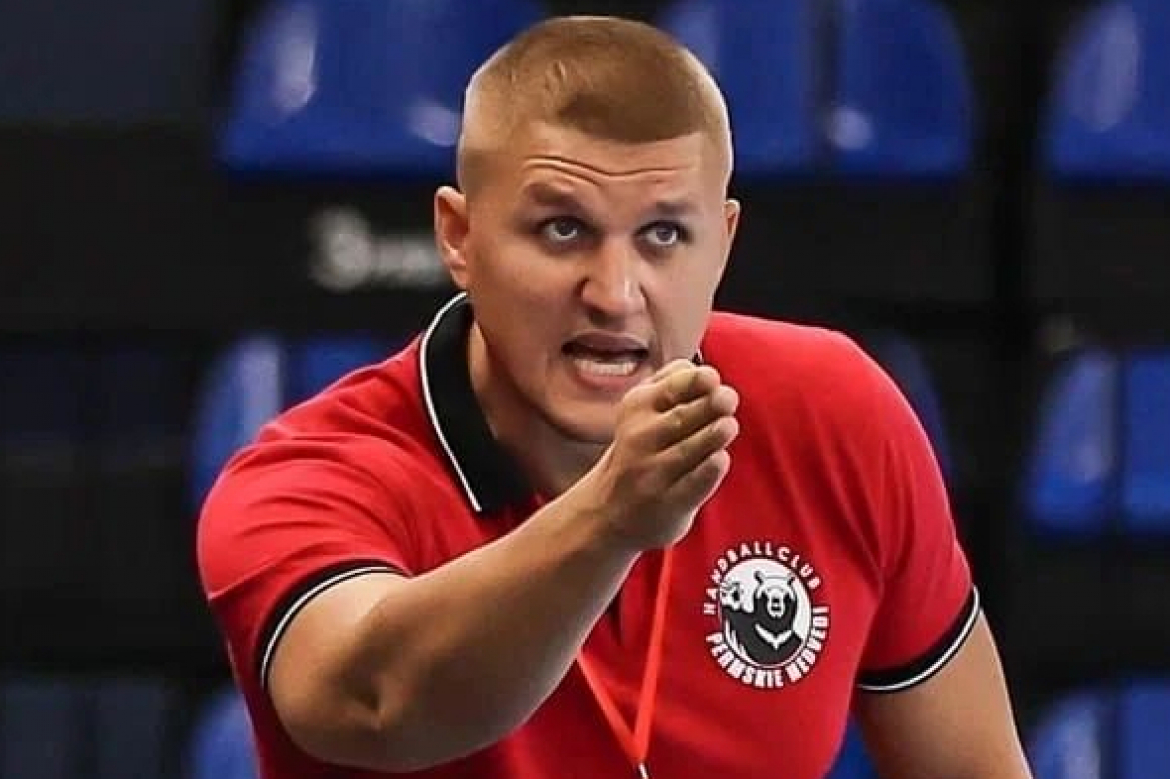 Главный тренер ГК Пермские медведи Валентин Бузмаков Главный тренер ГК Пермские медведи Валентин Бузмаков